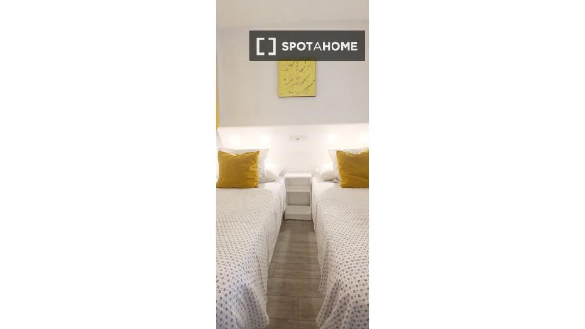 Properties for sale and rent in Spain photo 2