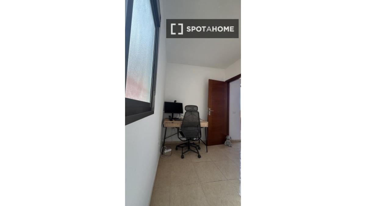 Properties for sale and rent in Spain photo 3