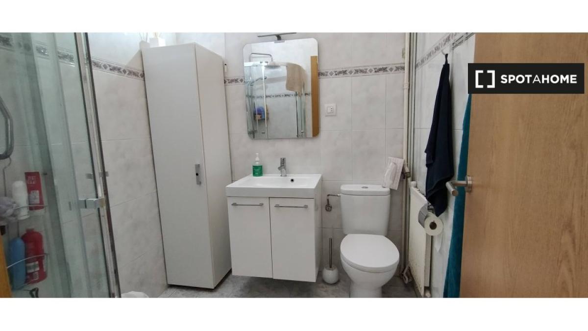 Propiedades en venta y alquiler en España photo 5