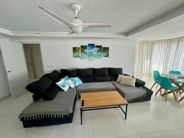 Venta de piso en Avenida del Mediterráneo s/n, Benidorm
 photo 2