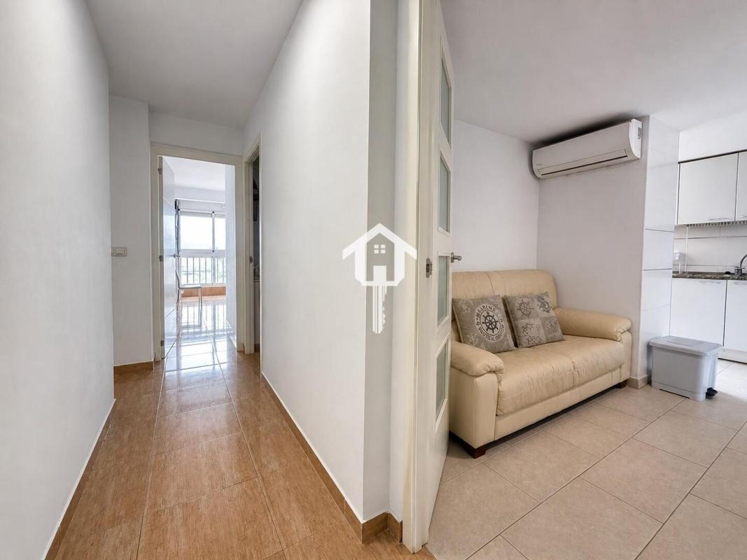 Venta de piso en Glorieta Poeta Vicente Mójica, Alicante / Alacant
photo 5