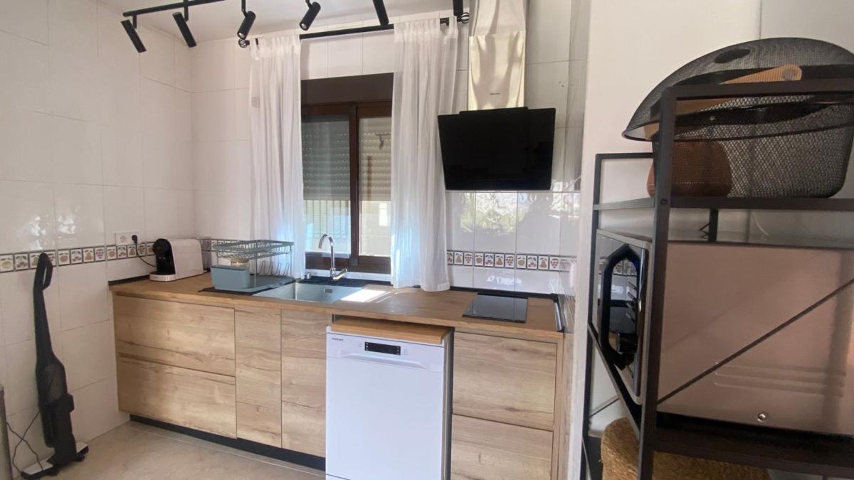 Sale of apartment in Calle de Viena, 4, Benidorm
photo 3