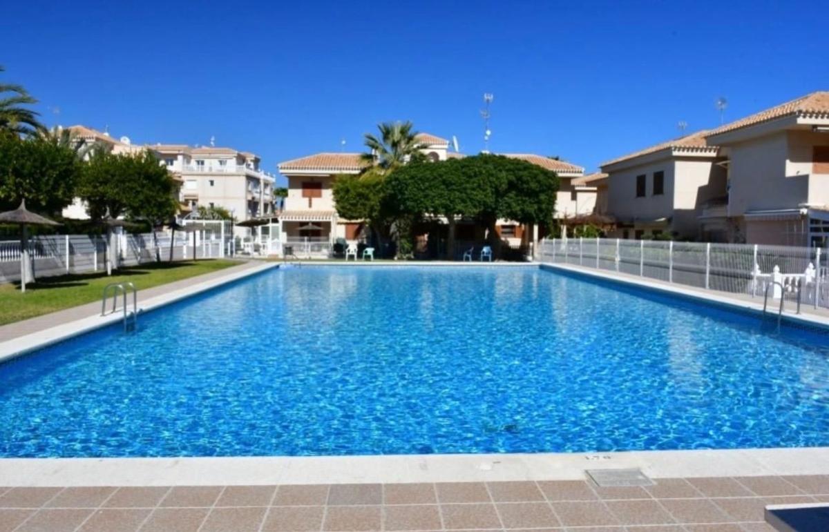 Venta de chalet independiente en Calle Pintor Ribera, Orihuela
photo 3