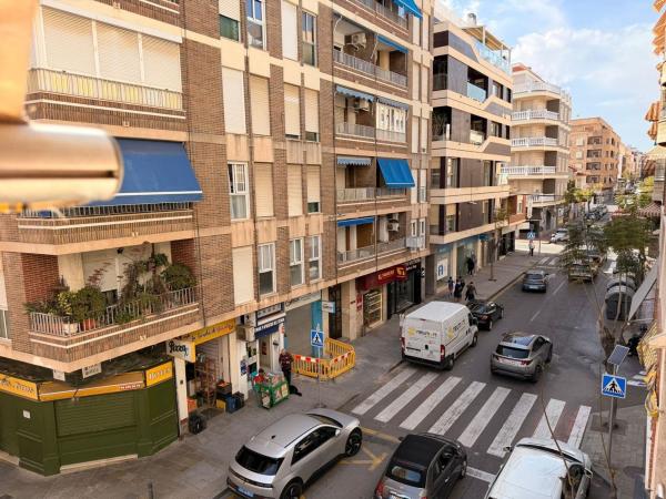 Venta de piso en Calle de Orihuela, 33, Torrevieja
 photo 1