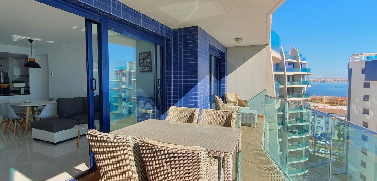 Sale of apartment in Calle Mar Llana, Torrevieja
 photo 5