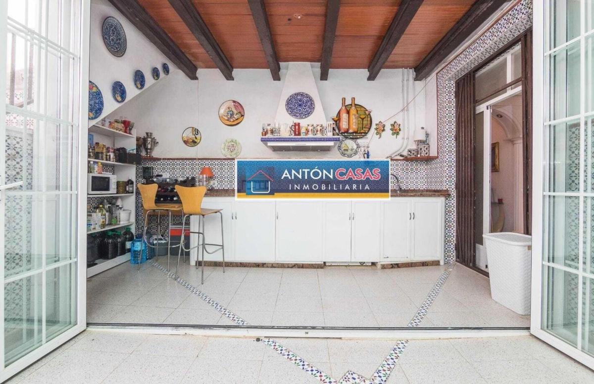Sale of independent chalet in Algoda-Matola-Llano de San José, Elche / Elx
photo 4