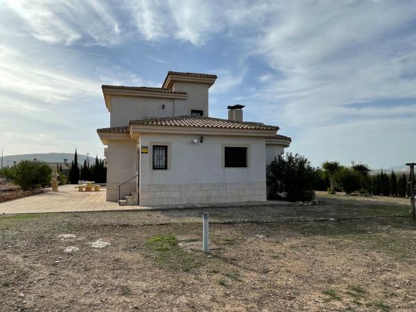 Independent chalet for sale in Plaza el Molí, Pinoso
 photo 3
