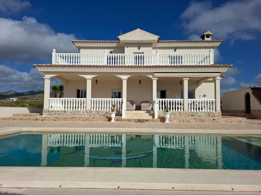 Venta de chalet independiente en Via sense nom, Pinoso
photo 1