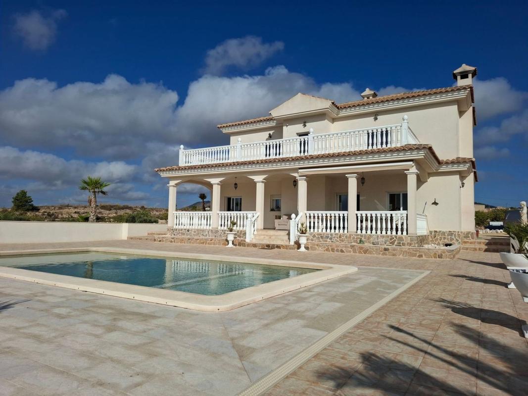Venta de chalet independiente en Via sense nom, Pinoso
photo 2