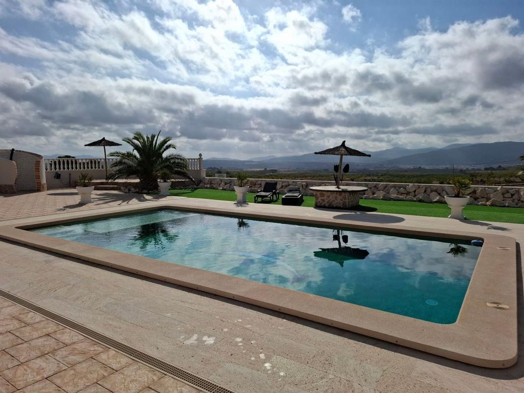 Venta de chalet independiente en Via sense nom, Pinoso
photo 3