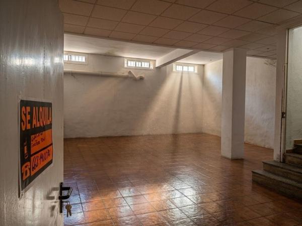 Nave en calle San Francisco, 35 photo 1