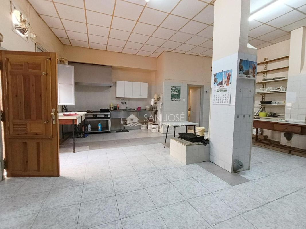Properties for sale and rent in Spain photo 1