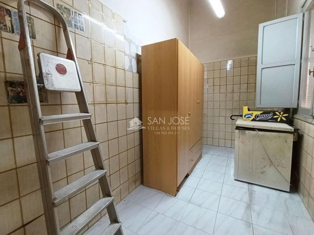 Properties for sale and rent in Spain photo 4