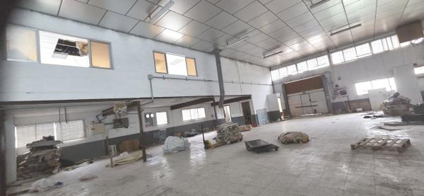 Nave en Monovar photo 3