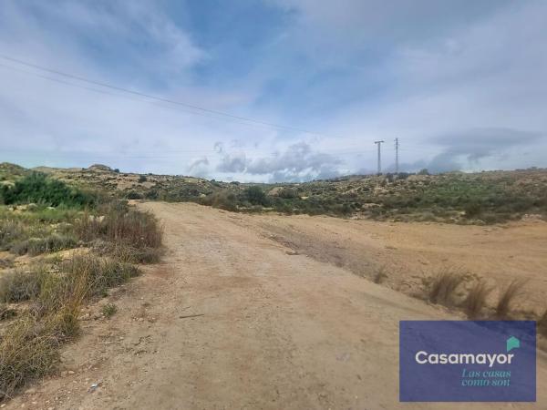 Terreno en Carretera de Ocaña, Ciudad de Asís - Font-Calent - El Bacarot, Alicante / Alacant photo 2