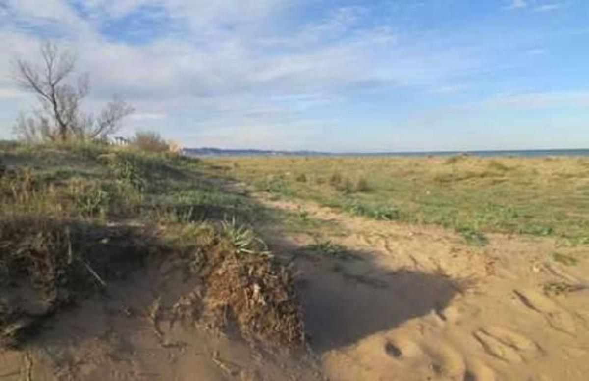Terreno en venta en Banyeres de Mariola, Alicante photo 4