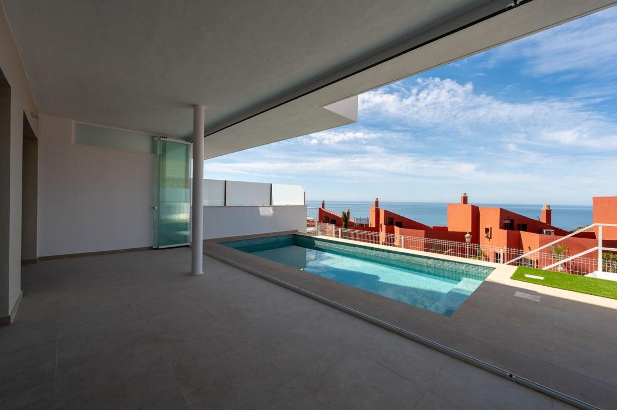 Продажа квартиры на Piso en Paseo de Tamango Hills s/n, Chaparil - Torrecilla - Punta Lara, Nerja, Нерха
photo 3