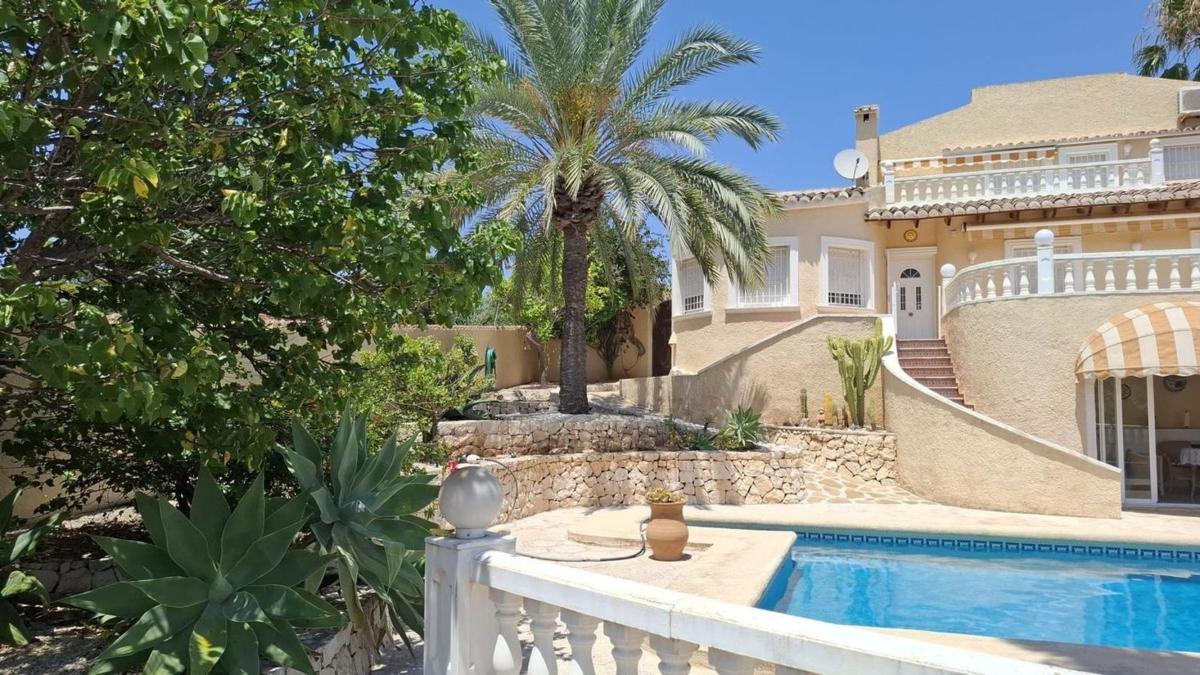 Properties for sale and rent in Spain photo 2