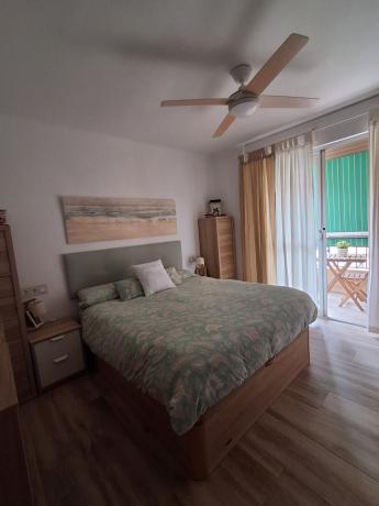 Продажа квартиры на Piso en Calle José María Doblas, 7, Playa del Rincón, Rincón de la Victoria, Ринкон-де-ла-Виктория
thumbnail 2