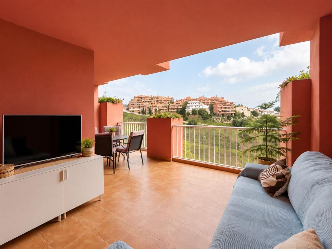 Sprzedaż mieszkania w Piso en Calle Maria de las Mercedes, Los Pacos, Fuengirola, Fuengirola
photo 2