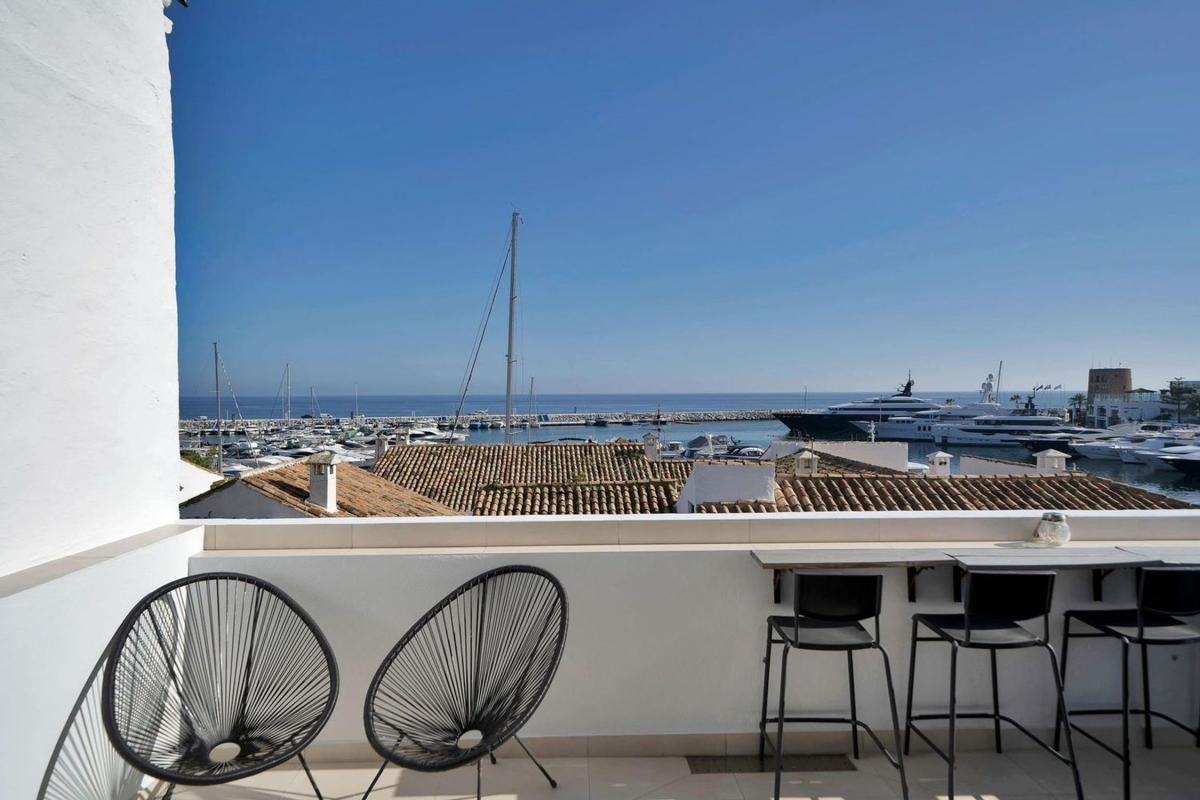 Venta de piso en Piso en Plaza de los Naranjos, Casco Antiguo, Marbella, Marbella
photo 5
