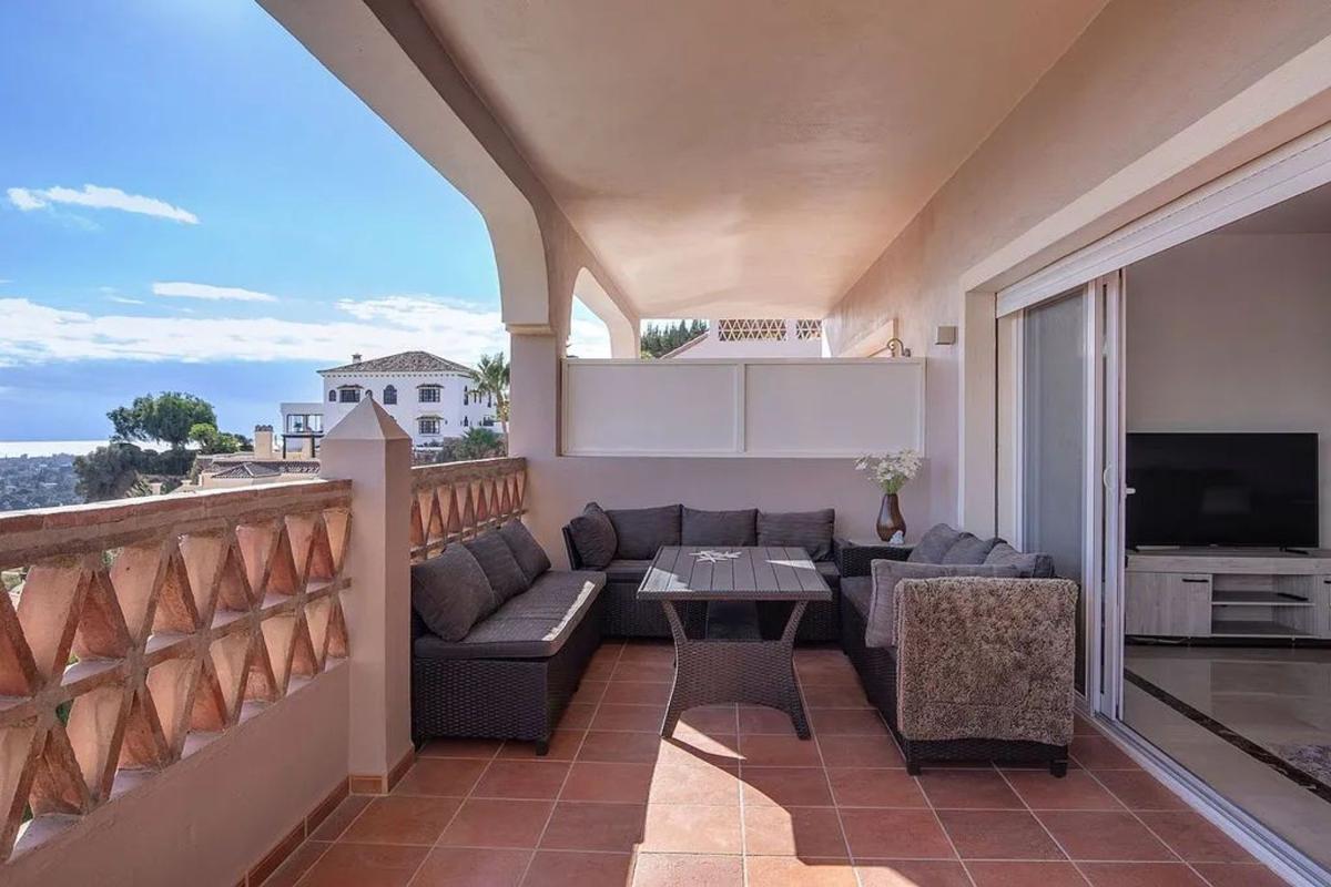 Venta de piso en Piso en Calle Benahavis, 29679, Los Arqueros-Puerto del Almendro, Benahavís, Benahavís
 photo 4