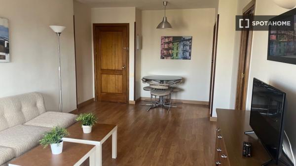 Apartment for rent in Avenida de Alberto Alcocer , Madrid photo 1