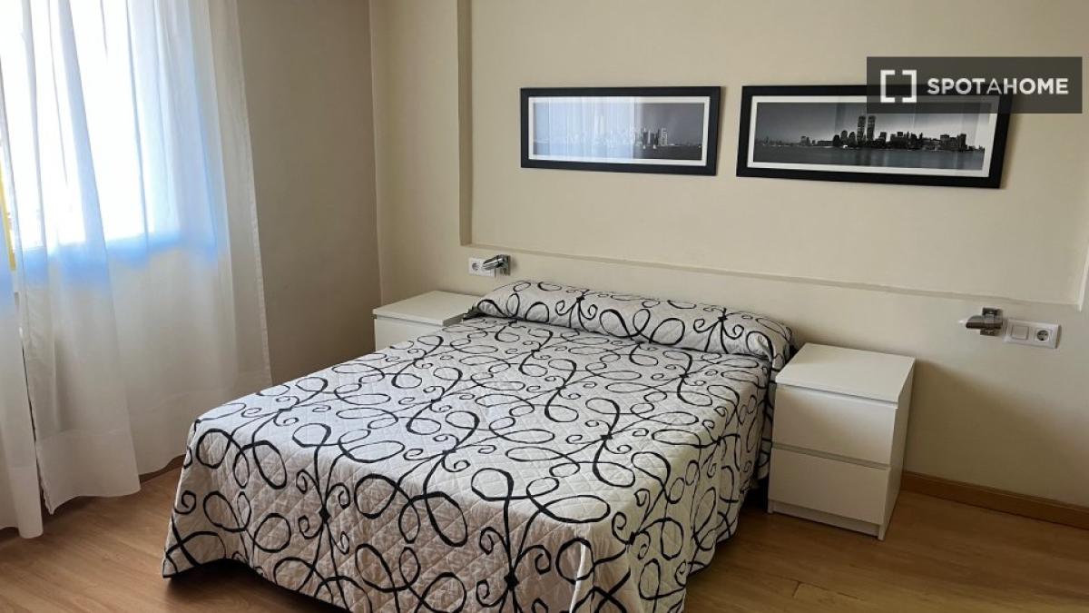 Properties for sale and rent in Spain photo 3