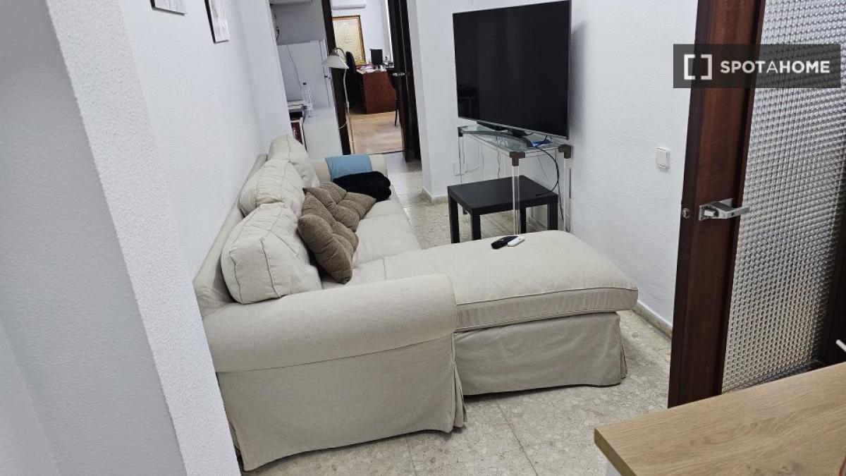 Недвижимость на продажу и в аренду в Испании photo 5