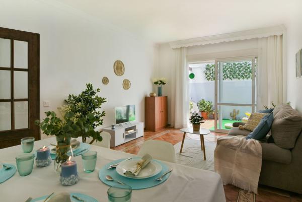 Chalet adosado en Calle Juan Illesca Pavón, 1, San Pedro Pueblo, Marbella photo 1