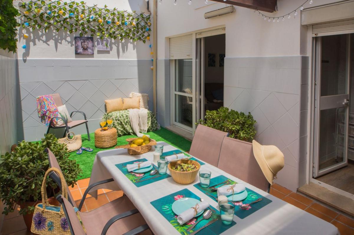 Sprzedaż szeregowego domku w Chalet adosado en Calle Juan Illesca Pavón, 1, San Pedro Pueblo, Marbella , Marbella photo 5
