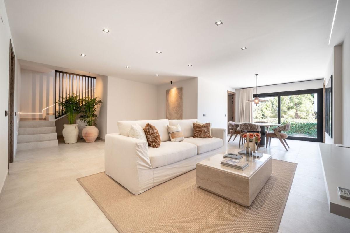 Properties for sale and rent in Spain photo 5