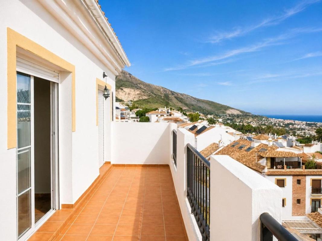 Venta de piso en Piso en Calle Biznaga, Centro, Benalmádena, Benalmádena
photo 1