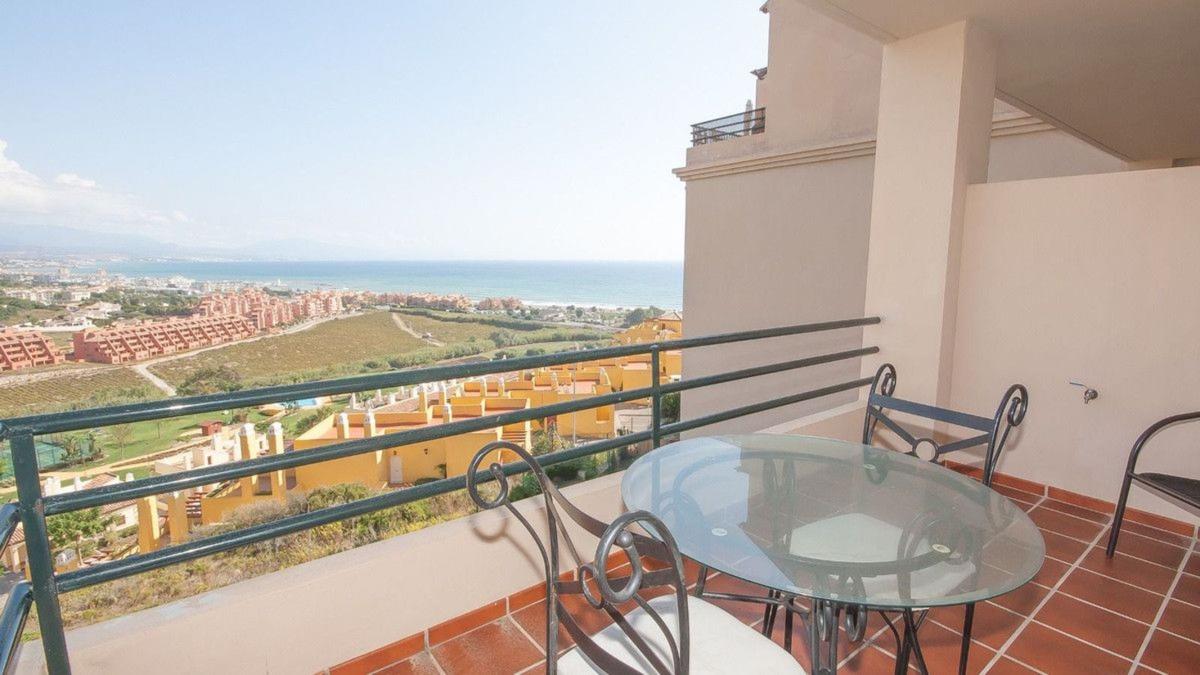 Продажа квартиры на Piso en Calle Rio Torne, Alcorrín, Manilva, Манильва
 photo 2