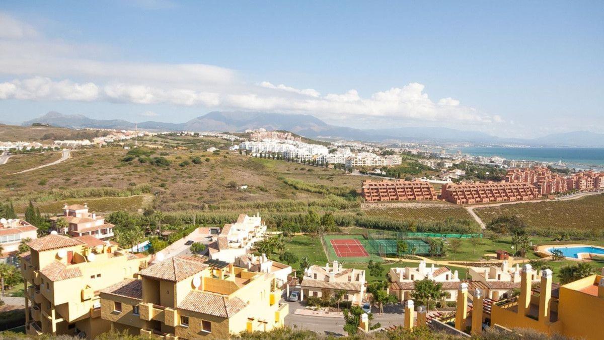 Продажа квартиры на Piso en Calle Rio Torne, Alcorrín, Manilva, Манильва
 photo 3