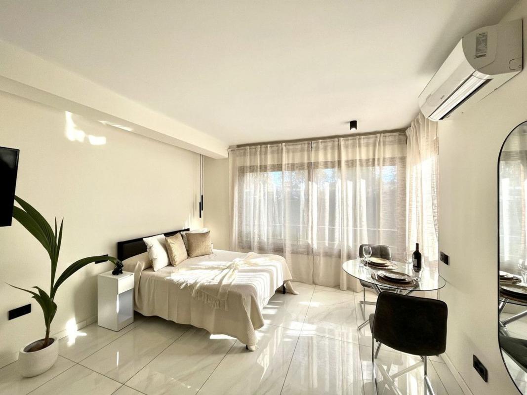 Venta de piso en Piso en Avenida Prado Del 14 escalera 1 planta 01 puerta 01, Edf Zumaya, Aloha, Marbella, Marbella
photo 2