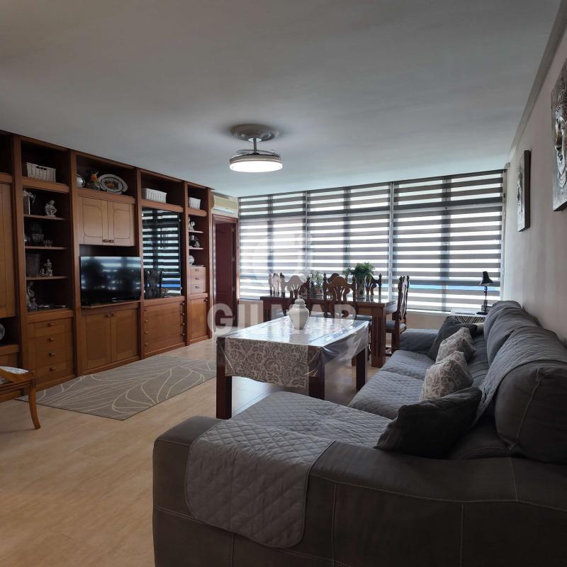 Venta de piso en Piso en Pasaje Victoria, Puerto de Estepona, Estepona, Estepona
 photo 2