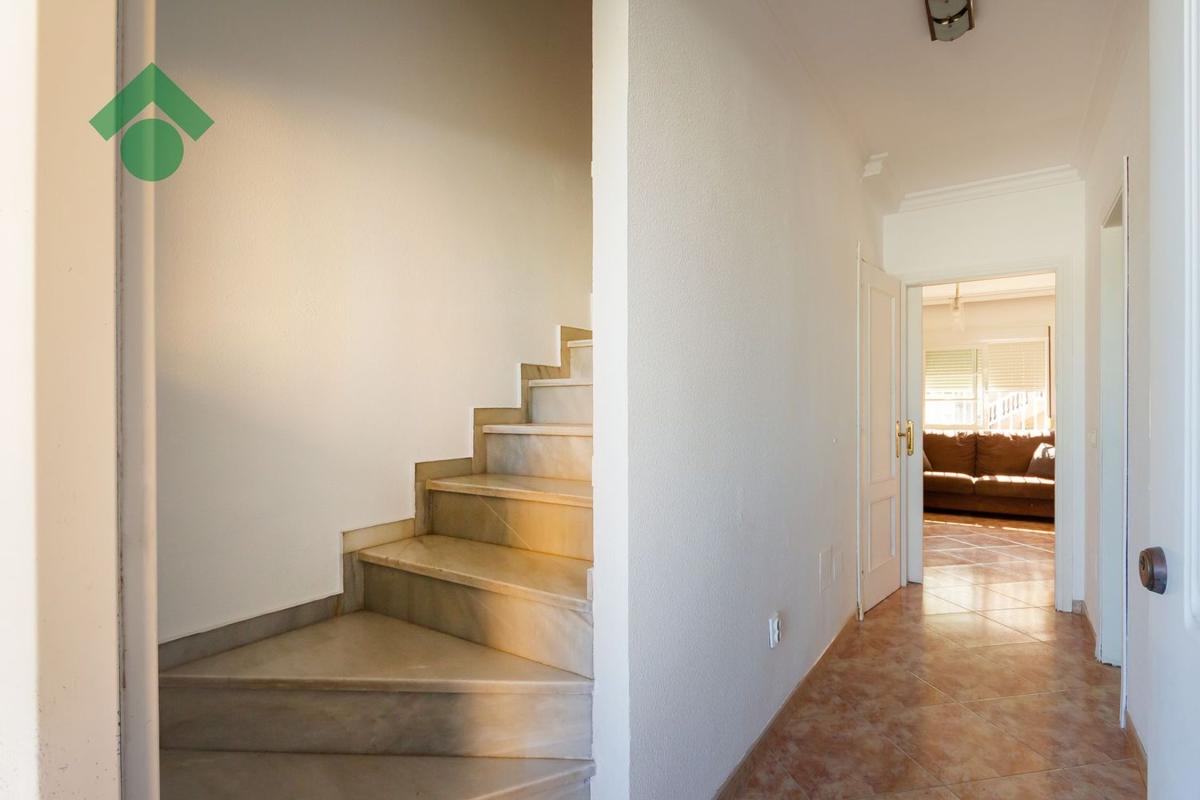 Properties for sale and rent in Spain photo 5