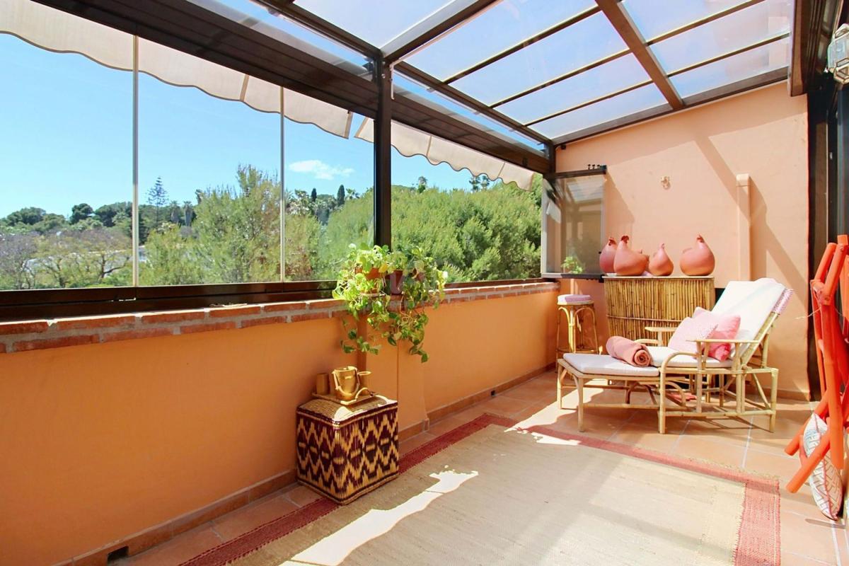 Venta de piso en Piso en La Carolina-Guadalpín, Marbella, Marbella
 photo 2