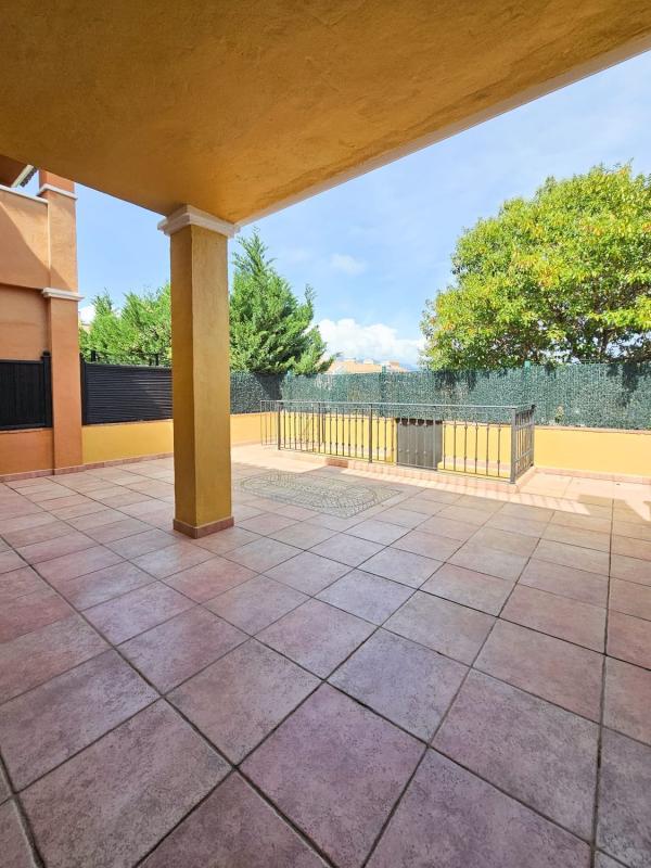 Venta de chalet adosado en Chalet adosado en Ur Villas y Golf, 39, Guadalmina Alta, Marbella , Marbella photo 1