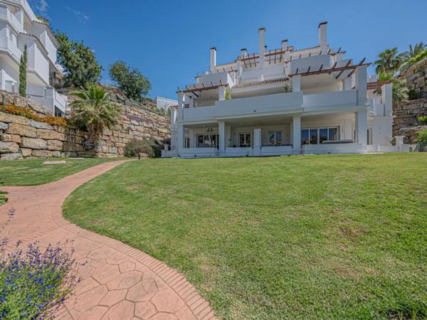 Venta de piso en Piso en Calle Auriga, Los Naranjos, Marbella, Marbella
 photo 4