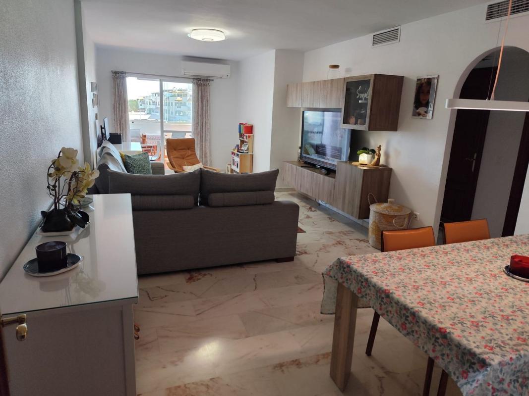 Sale of apartment in Piso en Los Nadales - Tio Charles, Benalmádena, Benalmádena
photo 3