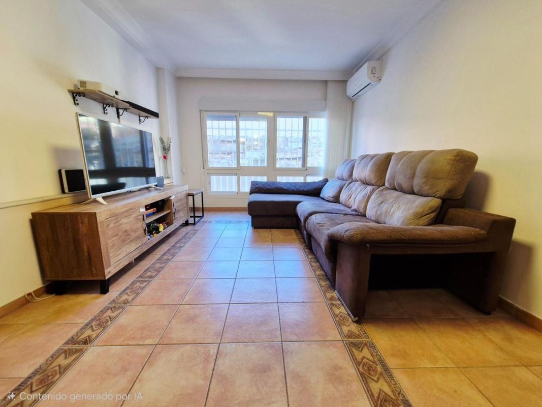 Venta de piso en Piso en Sierra de Estepona-Avda de Andalucia, Estepona, Estepona
 photo 2