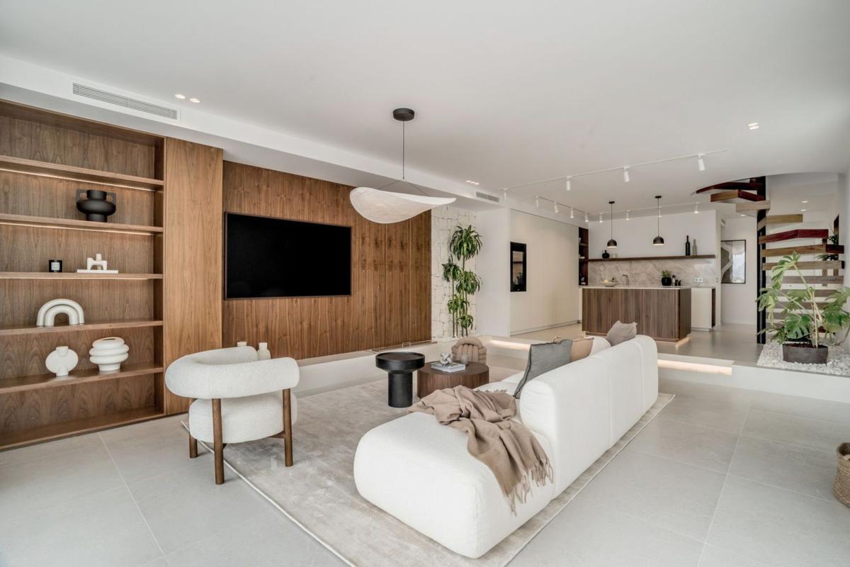 Продажа таунхауса в Chalet adosado en Urbanizacion n Andalucia 1g, 9, Los Naranjos, Marbella , Марбелла photo 4