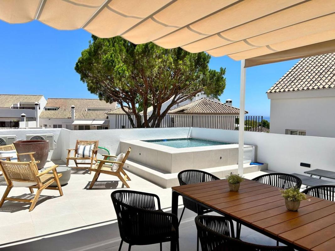 Duplex sale in Dúplex en Casco Antiguo, Marbella, Marbella photo 2
