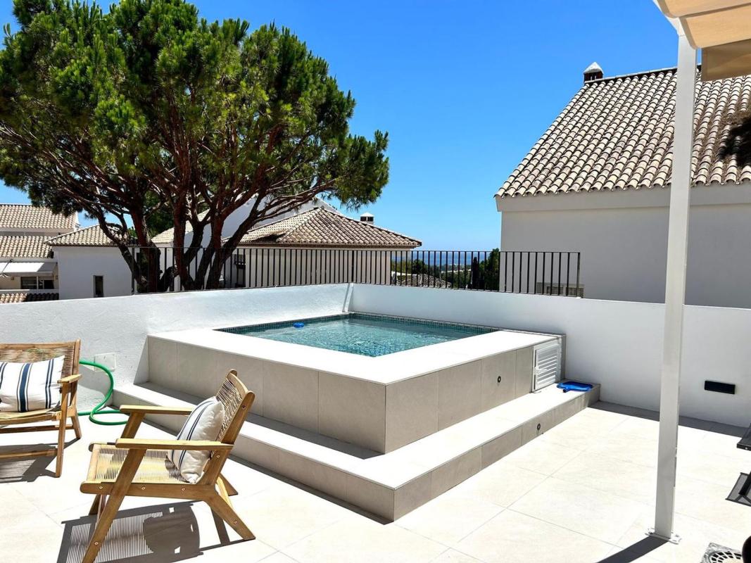 Duplex sale in Dúplex en Casco Antiguo, Marbella, Marbella photo 5