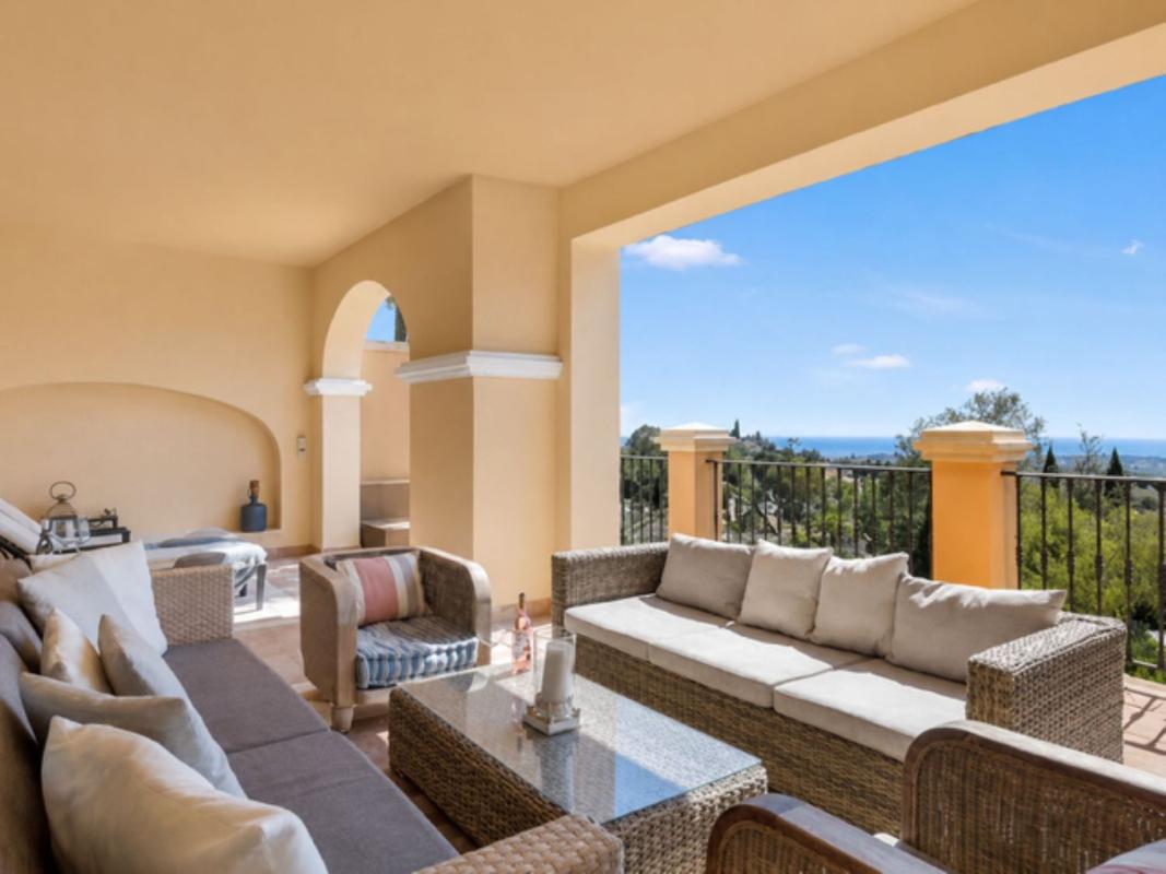 Venta de piso en Piso en Calle Halcon Peregrino, La Quinta, Benahavís, Benahavís
photo 1