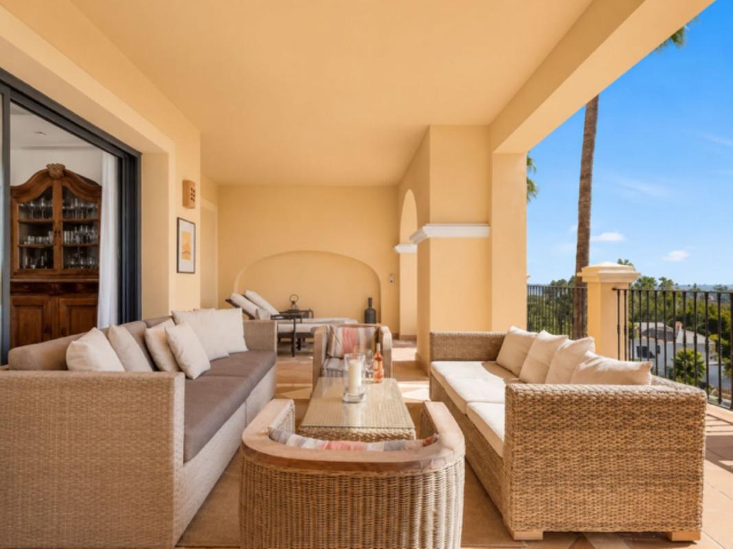 Venta de piso en Piso en Calle Halcon Peregrino, La Quinta, Benahavís, Benahavís
photo 3