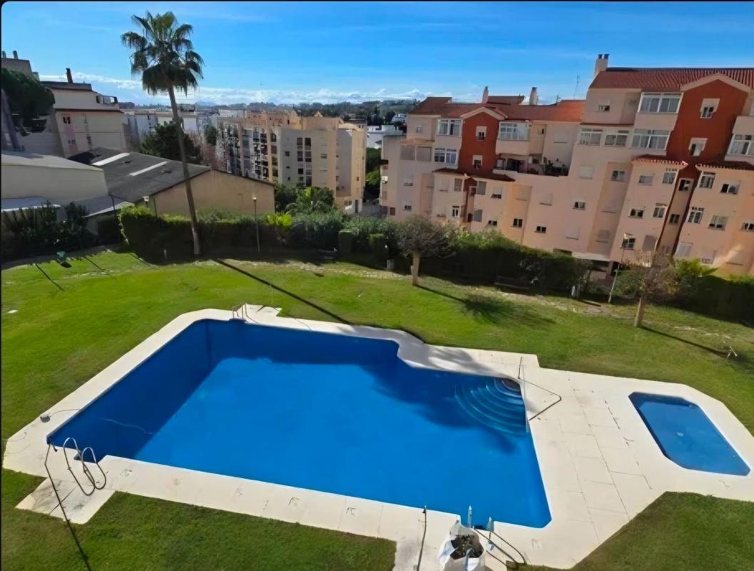 Venta de ático en Ático en Avenida de los Reales, Sierra de Estepona-Avda de Andalucia, Estepona, Estepona photo 1