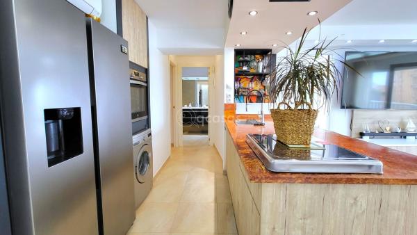 Продажа квартиры на Piso en Avenida de Bonanza, 7, Arroyo de la Miel, Benalmádena, Бенальмадена
 photo 4